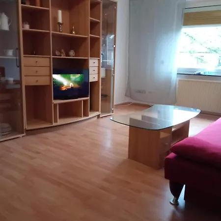 Apartment Zentrale In Mit Kompletter Ausstattung